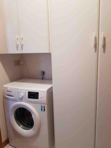 With Terrace & Free Parking - 3 Minutes From Appartement