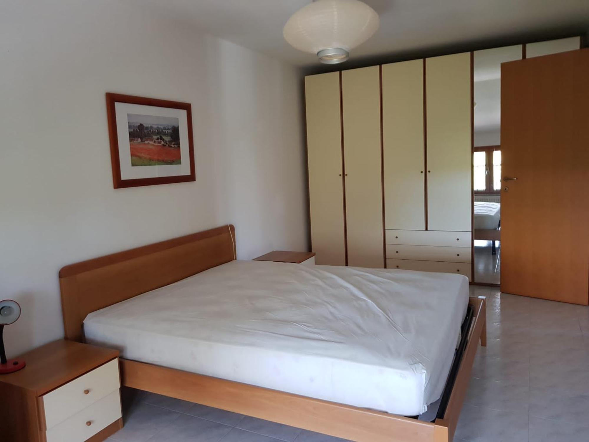 With Terrace & Free Parking - 3 Minutes From